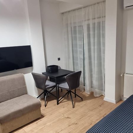 Sobe Marta Hotel Trgovisce Екстериор снимка